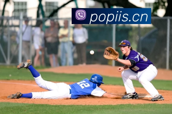 刘翔因伤退赛鸟巢全场愕然中国田径夺金希望暂搁浅